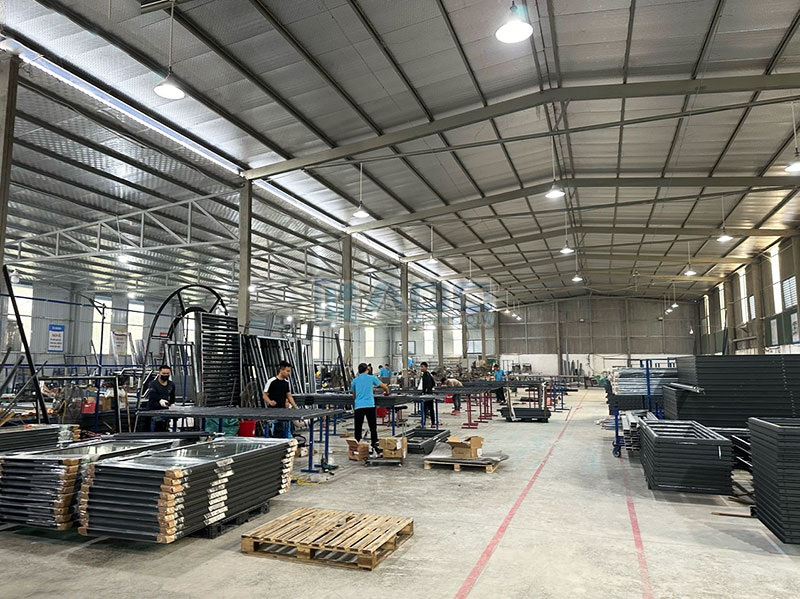 may-cat-trung-tam-01