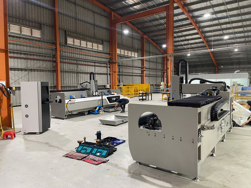 may-phay-cnc-weike-3200-tai-cong-ty-fabtek-binh-duong-01